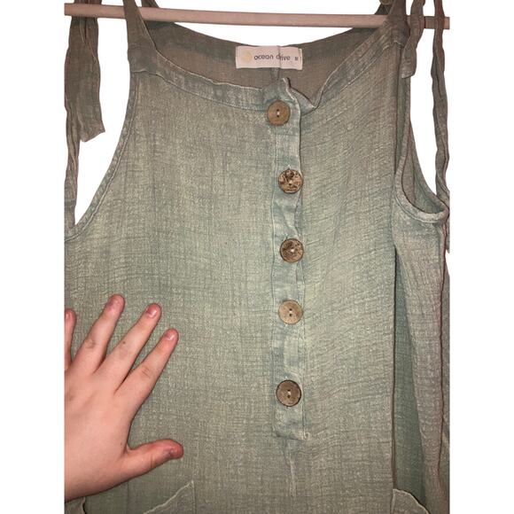 Ocean Drive Sage Green Tie Strap Button Front Cotton Romper Size M - Picture 3 of 6